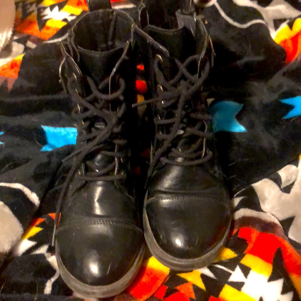 Black buckle boots